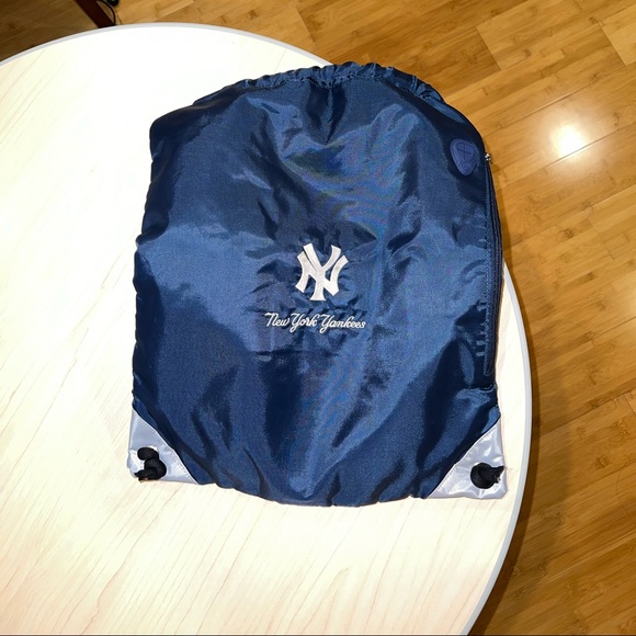 Blue New York Yankees Drawstring Backpack Unisex - Picture 1 of 5